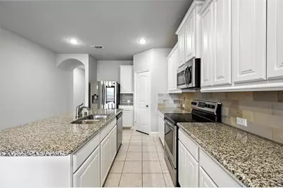 106 Cool Meadows Lane, Red Oak, TX 75154 - Photo 11