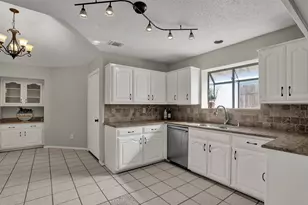 6712 Coach House Ln, Plano, TX 75023 - Photo 11