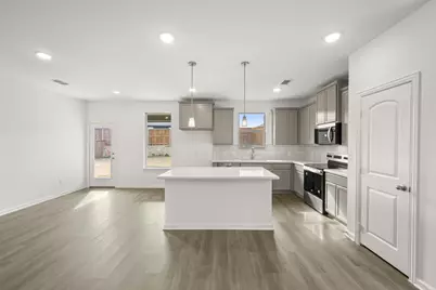 110 Honey Bee Drive, Cleburne, TX 76031 - Photo 7