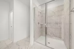 110 Honey Bee Dr, Cleburne, TX 76031 - Photo 19