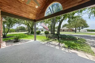 1010 Westgate Dr, Farmersville, TX 75442 - Photo 33