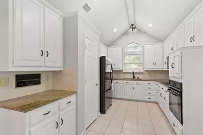 1010 Westgate Drive, Farmersville, TX 75442 - Photo 11