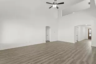 9301 Derry Ln, Little Elm, TX 76227 - Photo 7