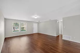 708 Lark Dr, Aubrey, TX 76227 - Photo 7