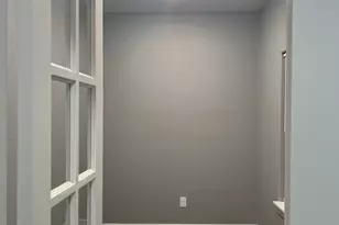 300 Austin St, Alvarado, TX 76009 - Photo 7