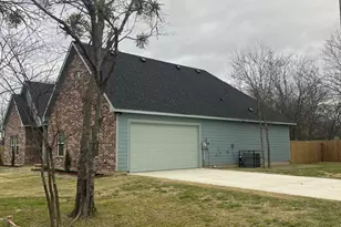 300 Austin St, Alvarado, TX 76009 - Photo 35