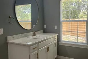 300 Austin St, Alvarado, TX 76009 - Photo 23