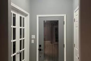 300 Austin St, Alvarado, TX 76009 - Photo 5