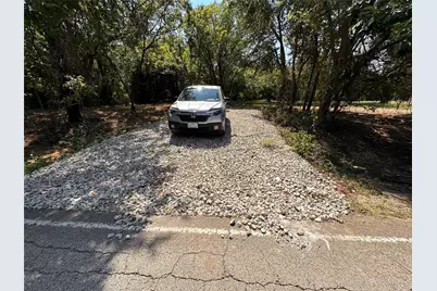 402 S Shady Shores Road, Shady Shores, TX 76208 - Photo 25