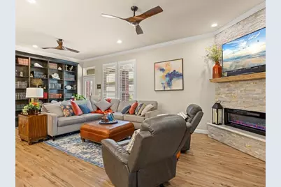 3510 Fountain Way, Granbury, TX 76049 - Photo 5