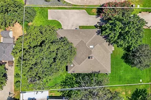 702 Kiowa Dr W, Lake Kiowa, TX 76240 - Photo 37