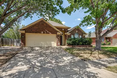 1104 Whistle Stop Drive, Saginaw, TX 76131 - Photo 1