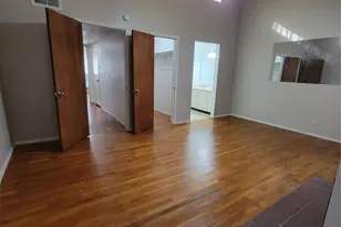 6646 E Lovers Ln, Dallas, TX 75214 - Photo 5