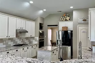 2016 Postwood Ct, Corinth, TX 76210 - Photo 7