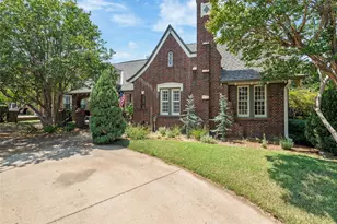 1808 Forest Park Blvd, Fort Worth, TX 76110 - Photo 3