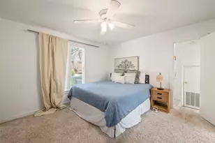 1808 Forest Park Blvd, Fort Worth, TX 76110 - Photo 27