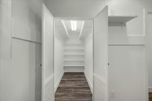 391 Gina Cir, Granbury, TX 76049 - Photo 13