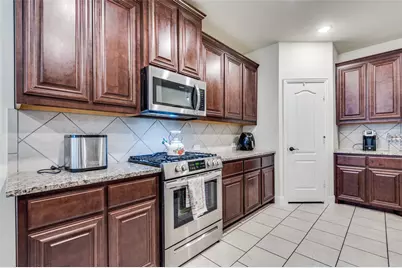 1220 Richard Pittmon Drive, DeSoto, TX 75115 - Photo 5