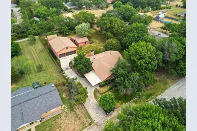 905 Clearview Street, Krum, TX 76249 - Photo 37