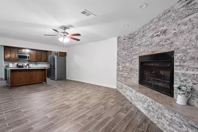 14617 Oakwood Lane, Balch Springs, TX 75180 - Photo 5