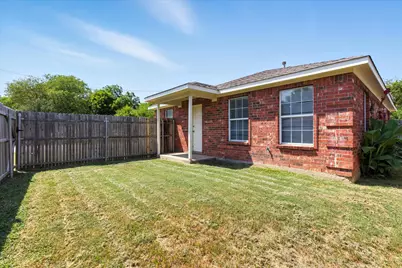 107 S Crawford Street, Denton, TX 76205 - Photo 17