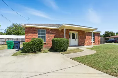 107 S Crawford Street, Denton, TX 76205 - Photo 19