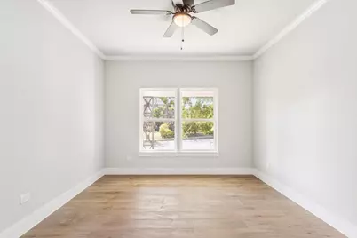 900 N 22nd Street, Waco, TX 76707 - Photo 25