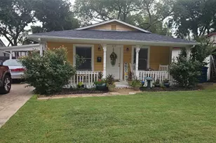 509 Estill St, Grapevine, TX 76051 - Photo 1