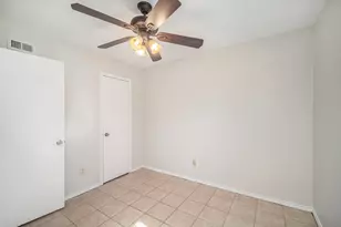 516 Heather Ln, Keene, TX 76059 - Photo 15