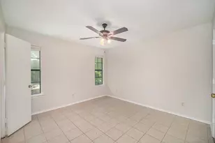 516 Heather Ln, Keene, TX 76059 - Photo 17