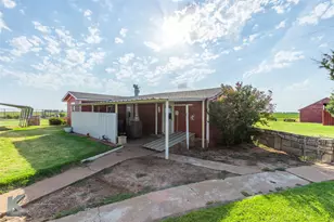 7495 E Tx-222 Hwy, Munday, TX 76371 - Photo 23