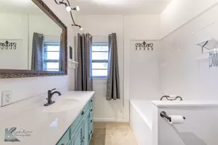 7495 E Tx-222 Hwy, Munday, TX 76371 - Photo 21