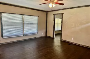 934 Tiffany St, Reno, TX 76020 - Photo 7