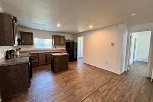 3609 Shady Ln, Joshua, TX 76058 - Photo 7