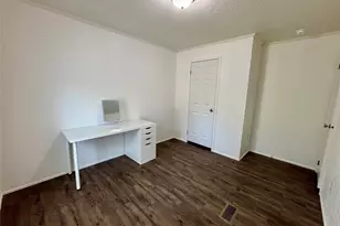 3609 Shady Ln, Joshua, TX 76058 - Photo 17