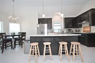 1802 Ranch View Dr, Cedar Hill, TX 75104 - Photo 5