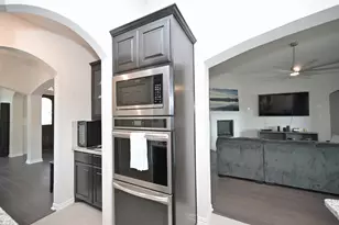 1802 Ranch View Dr, Cedar Hill, TX 75104 - Photo 9