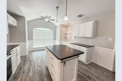 4726 Topaz Lane, Granbury, TX 76049 - Photo 7