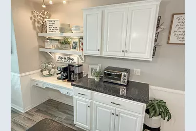 4726 Topaz Lane, Granbury, TX 76049 - Photo 9