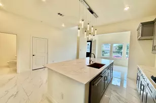 4908 Farrier Ct, Grand Prairie, TX 75052 - Photo 9