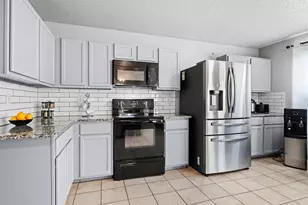 8709 Hunters Creek Dr, Fort Worth, TX 76123 - Photo 9