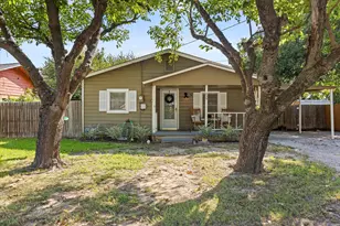 859 N Belknap St, Stephenville, TX 76401 - Photo 3