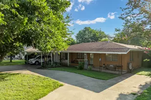 802 N Brazos St, Whitney, TX 76692 - Photo 5