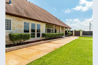 400 E Spurgeon Street, Itasca, TX 76055 - Photo 7