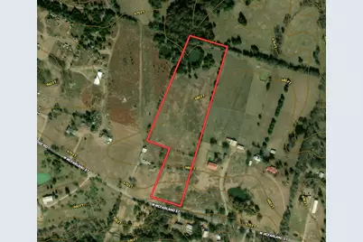 1015 W McFarland, Bells, TX 75414 - Photo 5