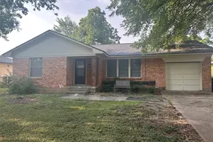 2938 Healey Dr, Dallas, TX 75228 - Photo 1