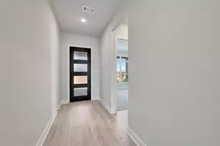 8912 Chestnut Ln, Justin, TX 76247 - Photo 9