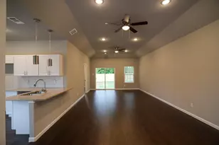 1436 E Baltimore Ave, Fort Worth, TX 76104 - Photo 5