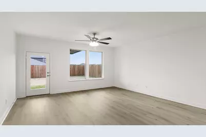 1733 Edgeway, Aubrey, TX 76227 - Photo 9