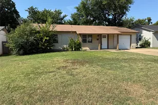 609 Crane Dr, Euless, TX 76039 - Photo 1